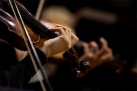 Filharmoničari sviraju Diznijevu fantaziju na otvorenom