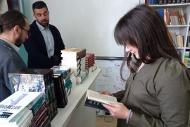 Mikrofin obnovio fond biblioteke Srednje škole "28. juni"