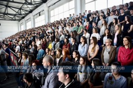 Maturanti iz Srpske na manifestaciji  "Dani otvorenih vrata"