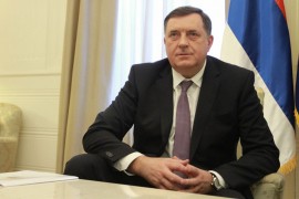 Dodik: Slaveći dan Hristovog vaskrsnuća - obnavljamo i jačamo vjeru