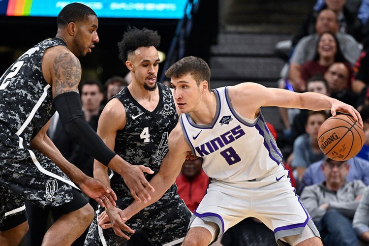 Bogdanović i Bjelica odlični u pobjedi nad Sparsima