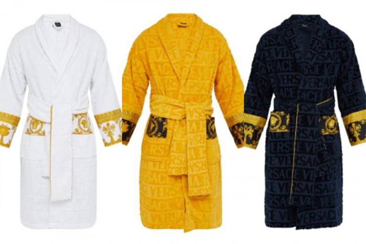 Nova definicija luksuznog komfora: Versace bademantili
