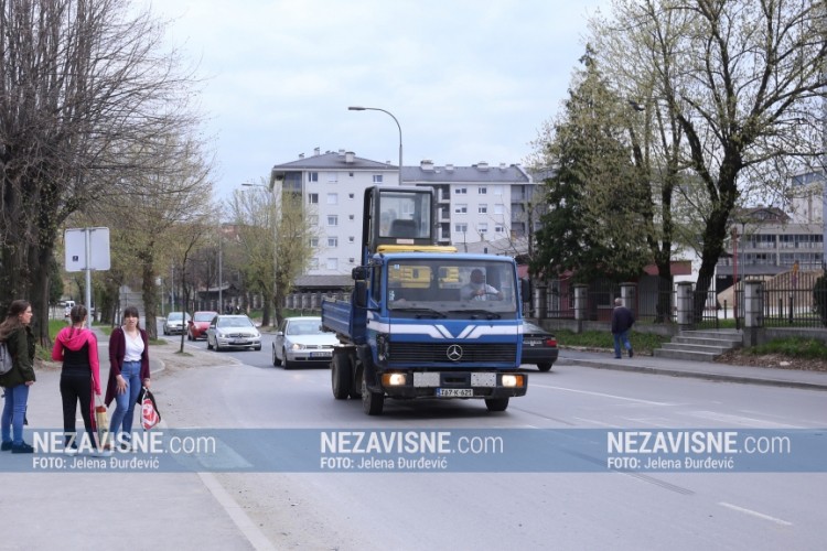 Banjalučani negoduju zbog pješačkih prelaza: Izbrisale se "zebre"
