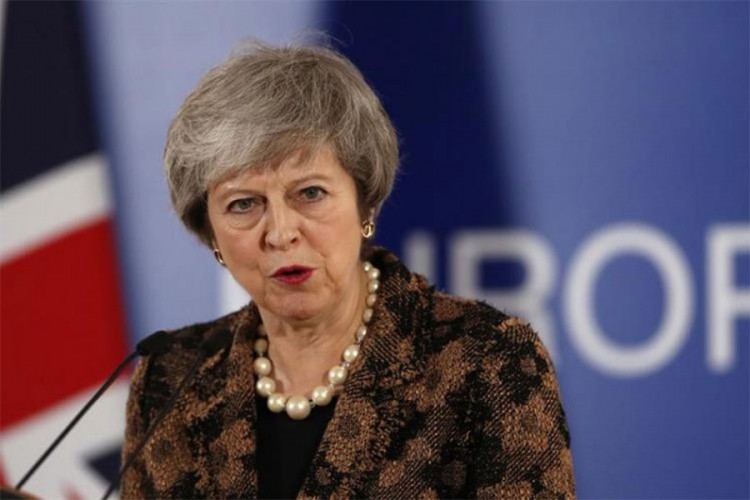 Mej traži produžetak pregovora o Brexitu
