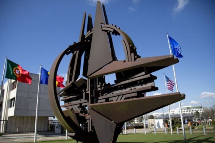 NATO: Ankara da ostane članica Alijanse bez ruskih sistema