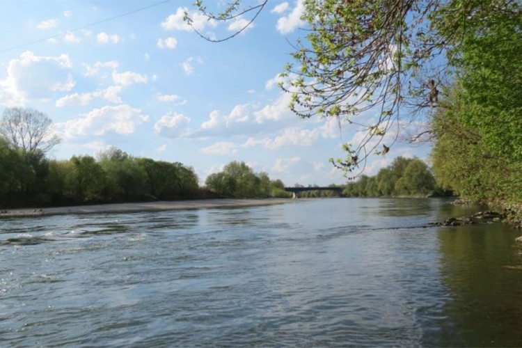 Na obali Save pronađeno beživotno tijelo
