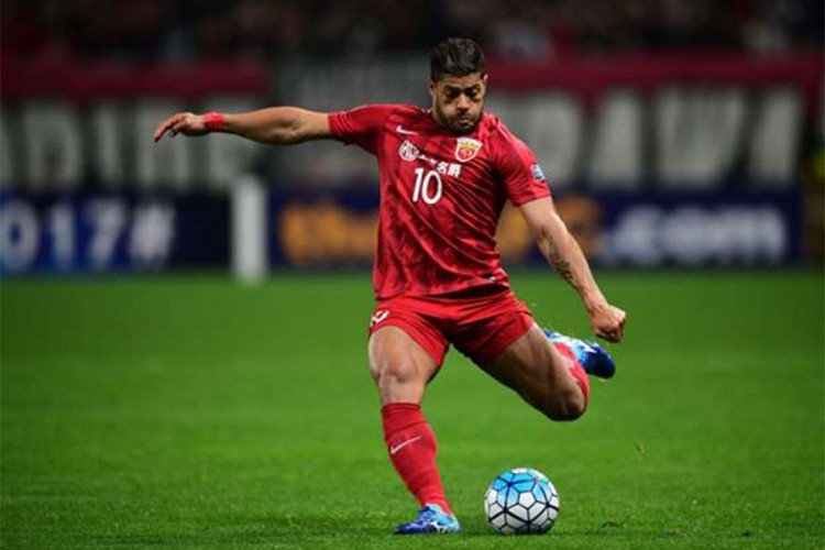 Od jačine šuta kamerman nije uhvatio gol Brazilca