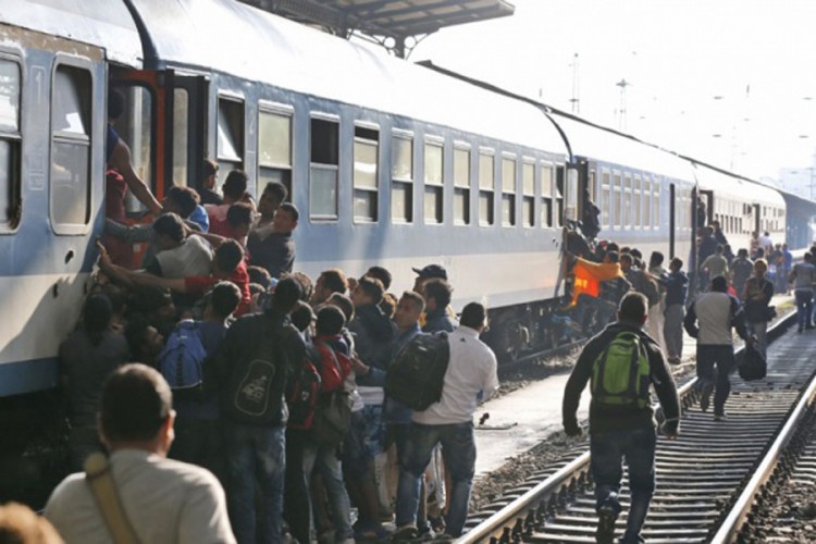 Od večeras pojačana kontrola autobusa i vozova zbog migranata