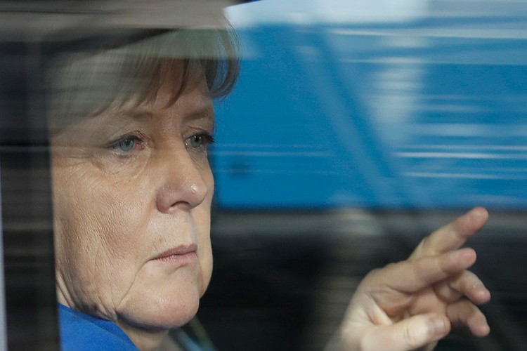 Preminula majka Angele Merkel