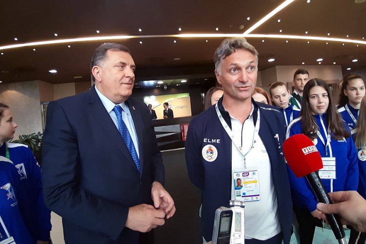 Dodik: Značajan nastup reprezentacije Srpske na Svjetskom školskom prvenstvu