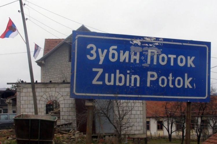 Od eksplozije kod Zubinog Potoka oštećeni objekti i vozila