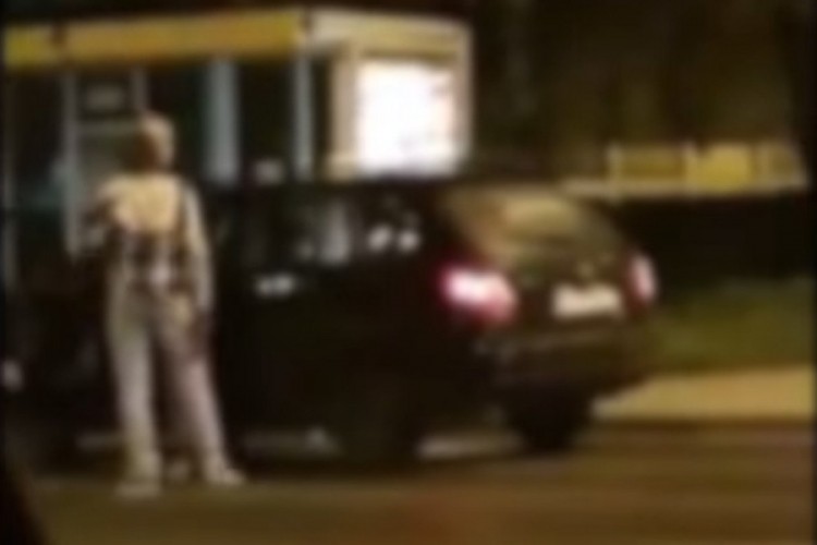 Šakama i nogama tukao zagrebačkog taksistu