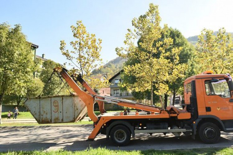 Prikupljeno 600 tona krupnog otpada