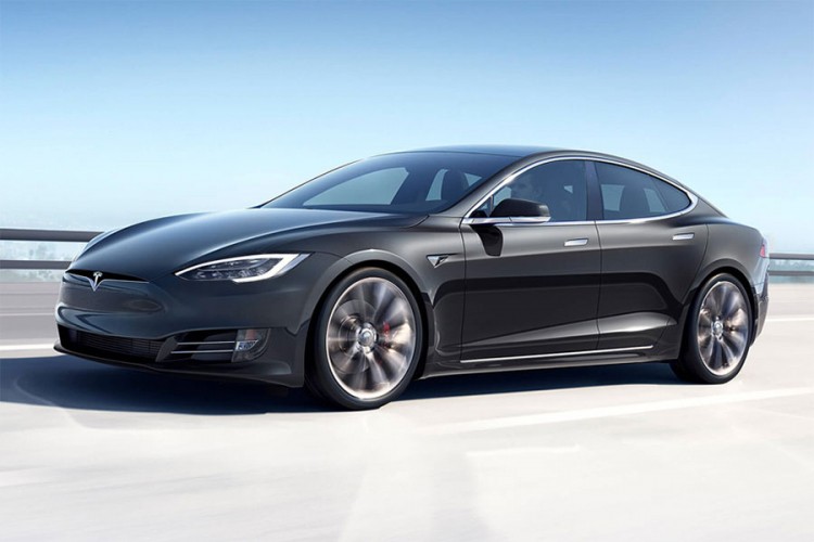 Tesla provjerava video o eksploziji Modela S