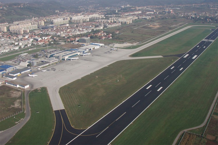 Sirijac napravio pometnju na sarajevskom Aerodromu