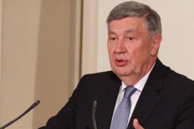 Radmanović poželio vjernicima da dočekaju Vaskrs u porodičnoj sreći
