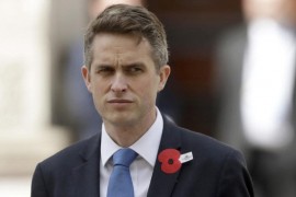 Britanski ministar odbrane smijenjen zbog Huaweija
