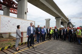Šta je ambasadorka Kine obećala Vučiću
