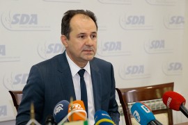 SDA pozvala DF i SBB da zajedno formiraju vlast
