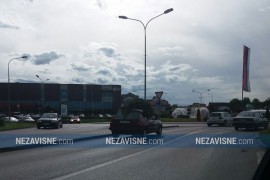 Na golfu kroz Banjaluku vozio četinare