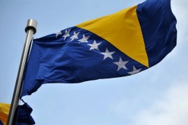 Sa jarbola ukradene zastave BiH i Islamske zajednice