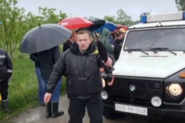 Deložacija na površinskom kopu Šikulje: Porodica iseljena, napadnut ...