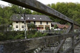 Misteriozne smrti u Njemačkoj: Pisma, samostrel i pet tijela