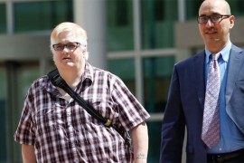 Transrodna osoba želi "X" kao svoj pol u pasošu