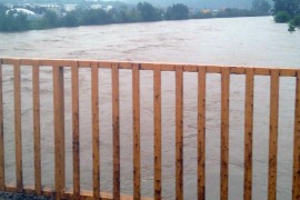 Sava stagnira, ostale rijeke u koritima