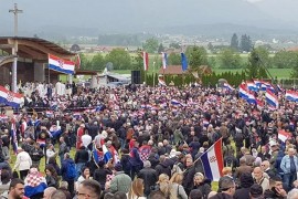Komemoracija ustašama u Blajburgu uz dva protesta
