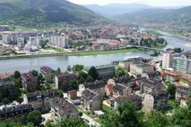 Dvadeset porodica u Goraždu dobija krov nad glavom