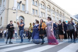 Defile mladosti u centru grada