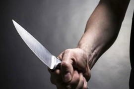 Kćerku komšinice nasmrt izbo nožem zbog puta?