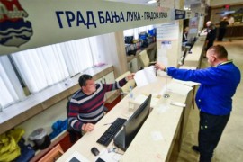 Izvodi iz matičnih knjiga i u šalter sali banjalučke PU