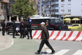 Sutra miran protest Srba u Kosovskoj Mitrovici