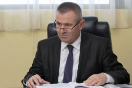 Milakoviću izmakla stara fotelja
