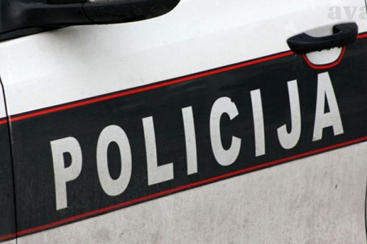 Muškarac se pokušao ubiti skokom sa zgrade na Alipašinom Polju