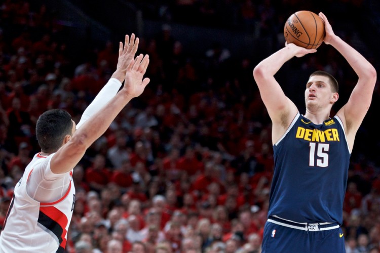 Jokić sjajan, Denver izjednačio