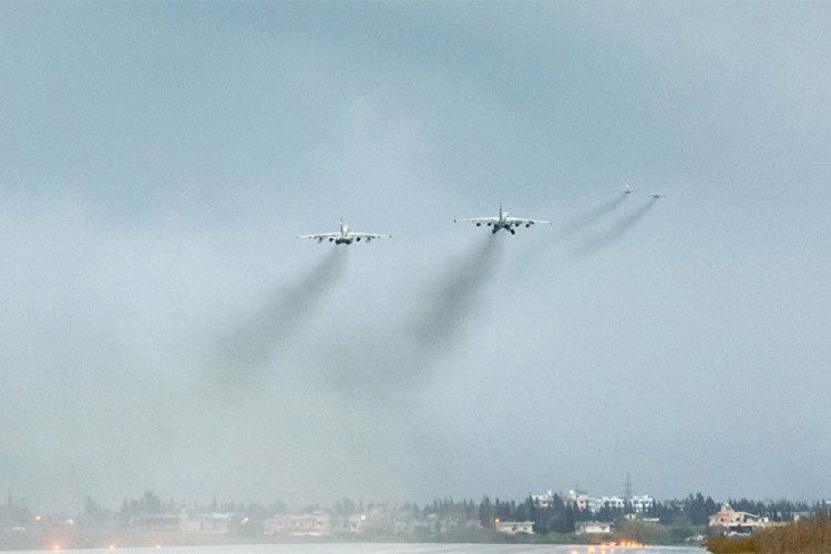 Teroristi napali rusku avio-bazu
