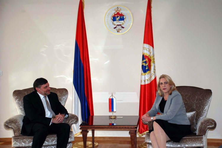 Cvijanović-Palmer: Krajnje vrijeme da se formira novi saziv Savjeta ministara