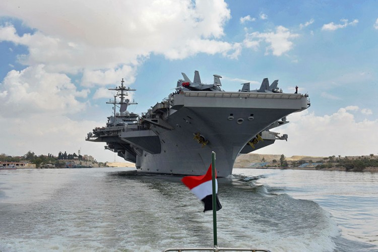 Iran: Američka flota može biti uništena jednom raketom