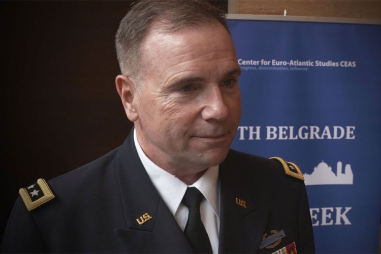 Američki general odao poštu djeci stradaloj u NATO bombardovanju