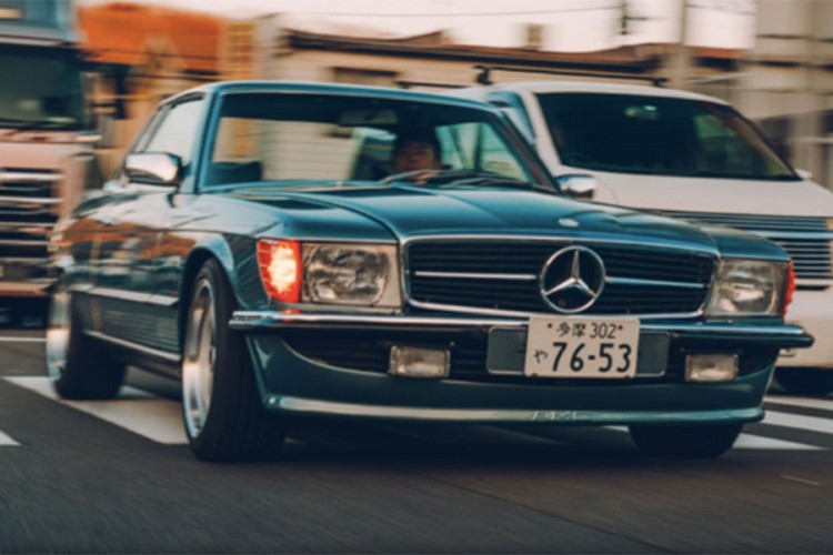 Ovaj Mercedes ispod haube krije motor iz Toyote Supre