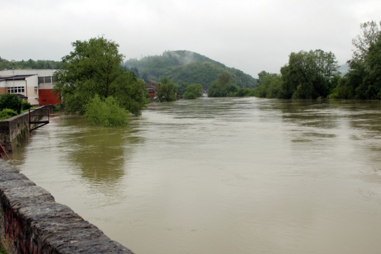 Una i Sana iznad kote vanredne odbrane od poplava