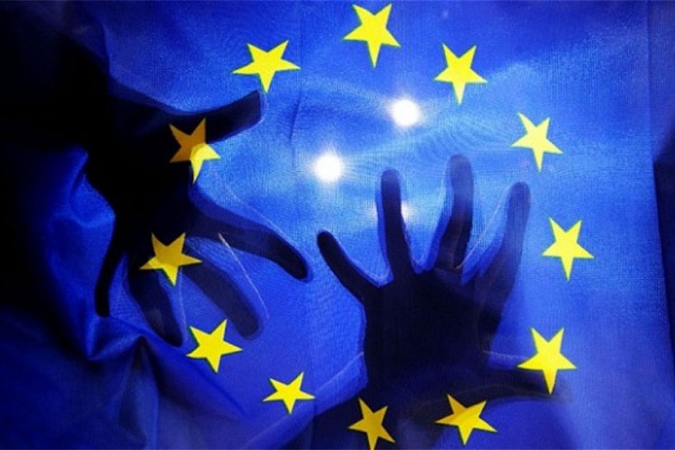 Financial Times: EU bi mogla da učini istorijsku grešku na Balkanu