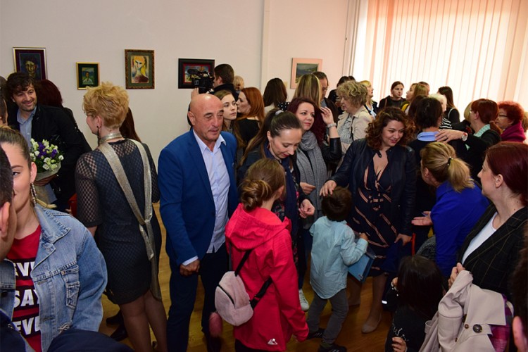 "Susret…"- spoj psihologije i umjetnosti