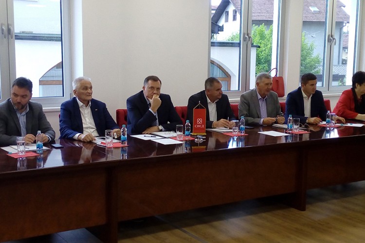 Stranački sabor SNSD-a 15. juna u Laktašima