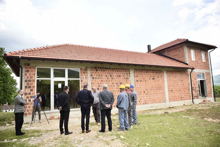 Za drugu fazu radova na društvenom domu u Krminama 170.000 KM