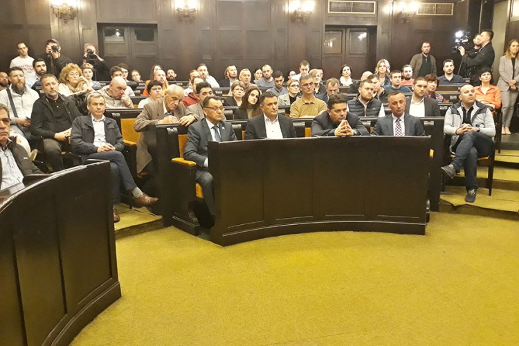 Promovisana knjiga "Šta su skrivile?"