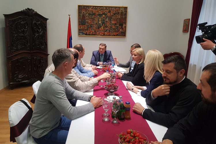 Dodik obećao pokroviteljstvo za "Šantićeve večeri poezije"